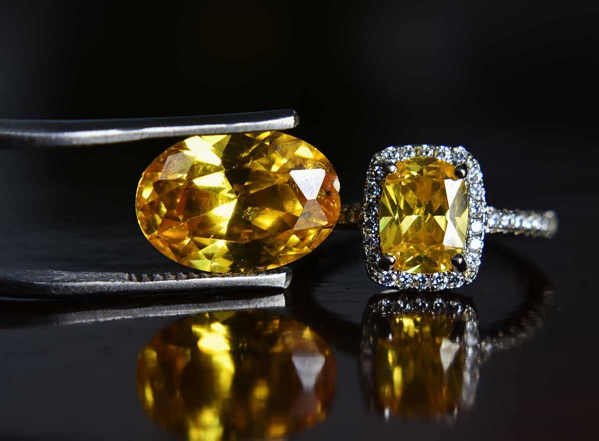 Demystifying the Yellow Diamond: A Comprehensive Guide for Buyers - New World Diamonds - fine jewelry, engagement rings and great gifts