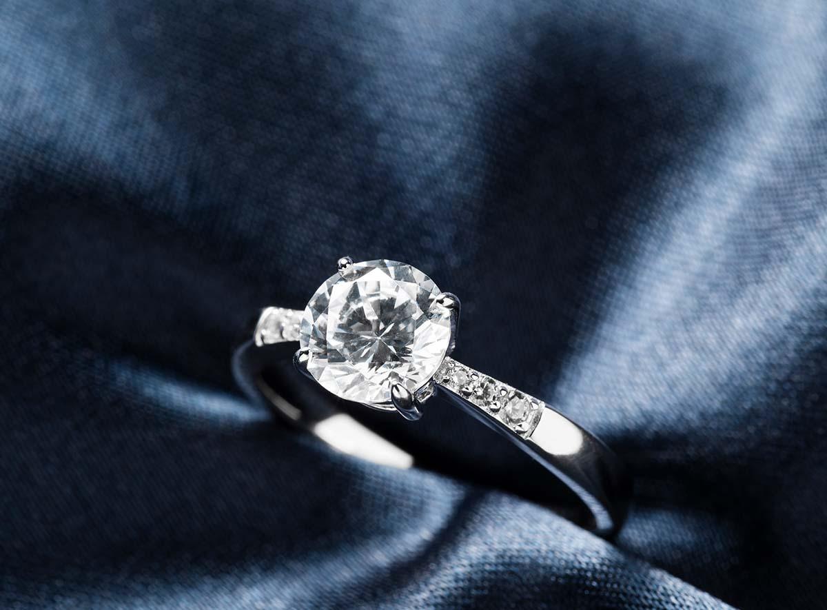 Man-Made vs. Mined Diamonds: Comparing Quality, Cost, and Environmental Impact - New World Diamonds - fine jewelry, engagement rings and great gifts