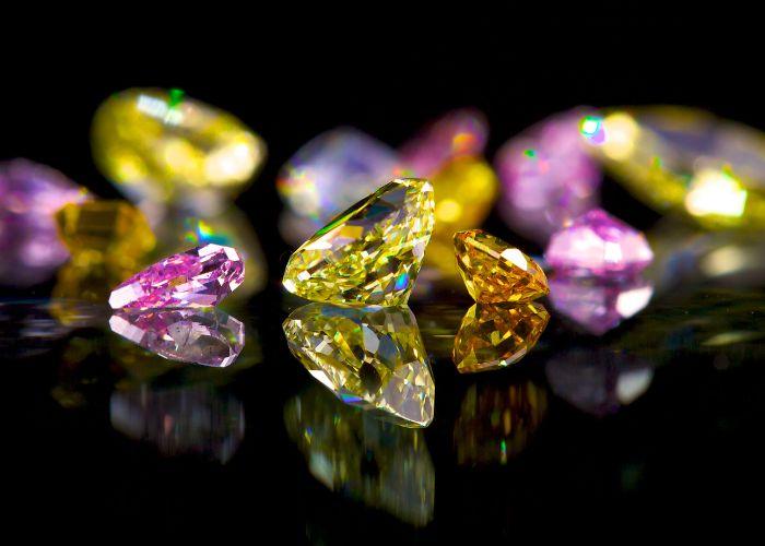 Fancy Diamonds: Various Colors of Diamonds - New World Diamonds - fine jewelry, engagement rings and great gifts