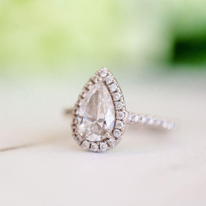 How to Pick the Best Halo Ring? - New World Diamonds - fine jewelry, engagement rings and great gifts