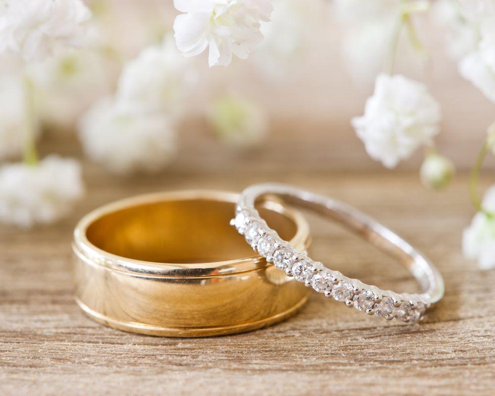 How to Spot Perfect Wedding Bands? - New World Diamonds - fine jewelry, engagement rings and great gifts