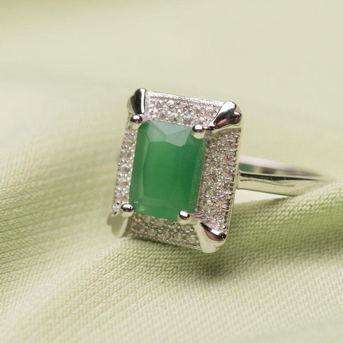 Peridot, Spinel, and Sardonyx are the Three August Birthstones - New World Diamonds - fine jewelry, engagement rings and great gifts