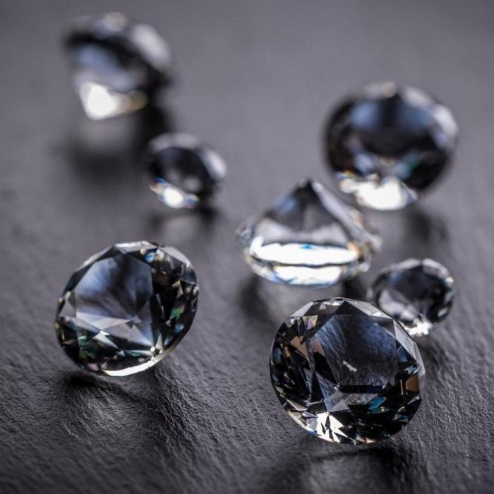 What’s The Difference between Simulant Diamonds and Lab Created Diamonds? - New World Diamonds - fine jewelry, engagement rings and great gifts