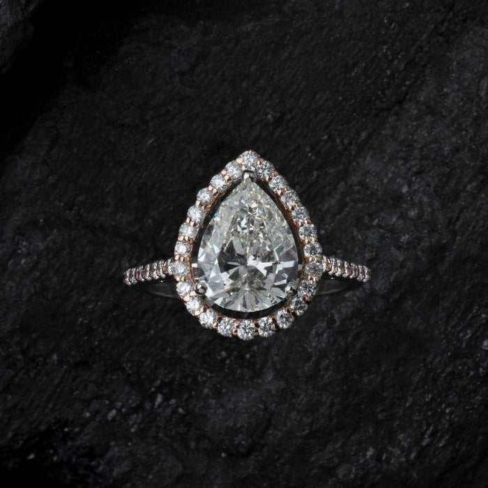 Why Go for a 2-Carat Pear-Shaped Diamond Ring? - New World Diamonds - fine jewelry, engagement rings and great gifts