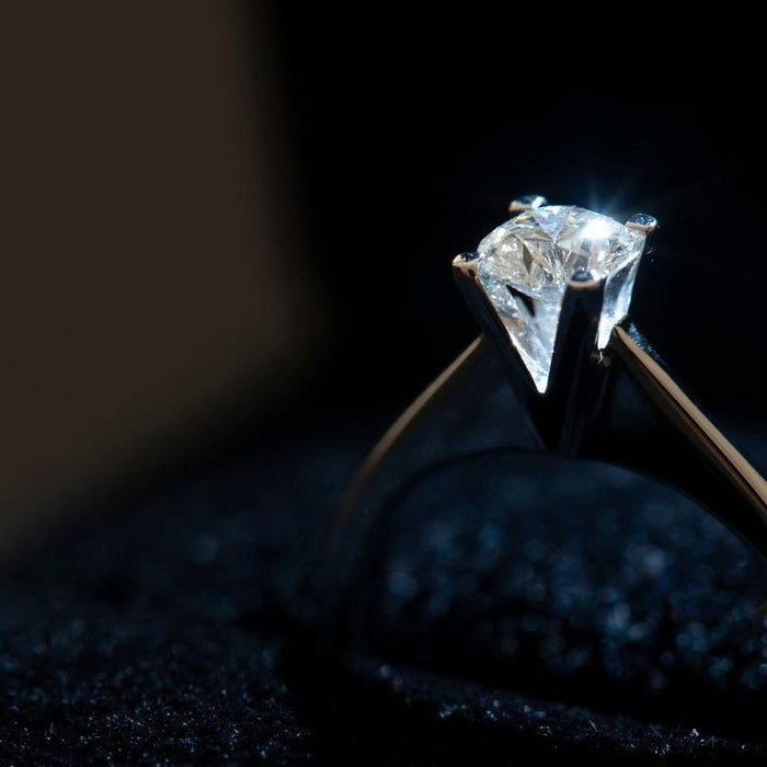 Why is 1.5 carat diamond ring trending? - New World Diamonds - fine jewelry, engagement rings and great gifts
