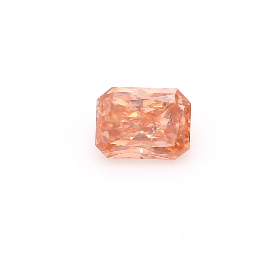 Loose 0.48 Carat Deep Orange I1 IGI Certified Lab Grown Radiant Diamonds
