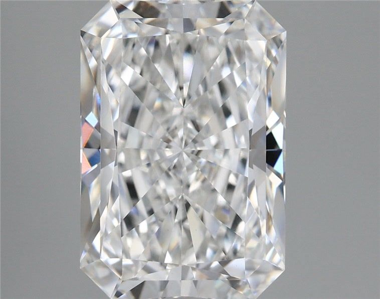 Loose 4.03 Carat E VVS2 IGI Certified Lab Grown Radiant Diamonds