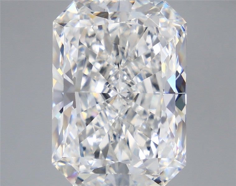 Loose 7.52 Carat F VVS2 IGI Certified Lab Grown Radiant Diamonds
