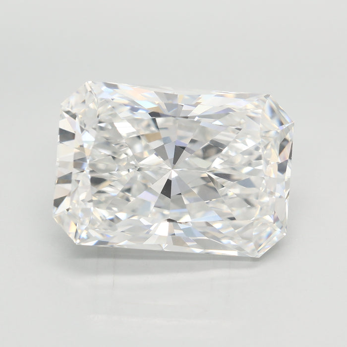 Loose 7.07 Carat E VVS2 IGI Certified Lab Grown Radiant Diamonds