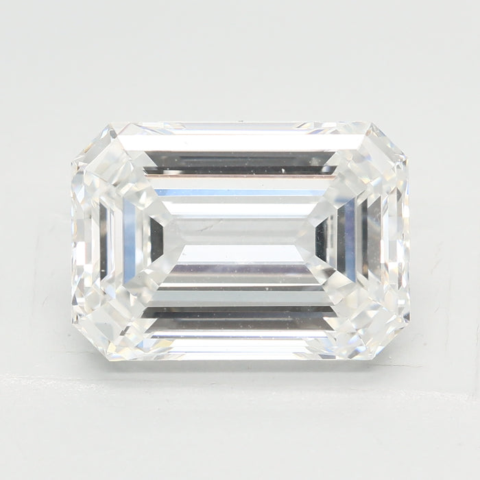 Loose 4.08 Carat E VVS2 IGI Certified Lab Grown Emerald Diamonds