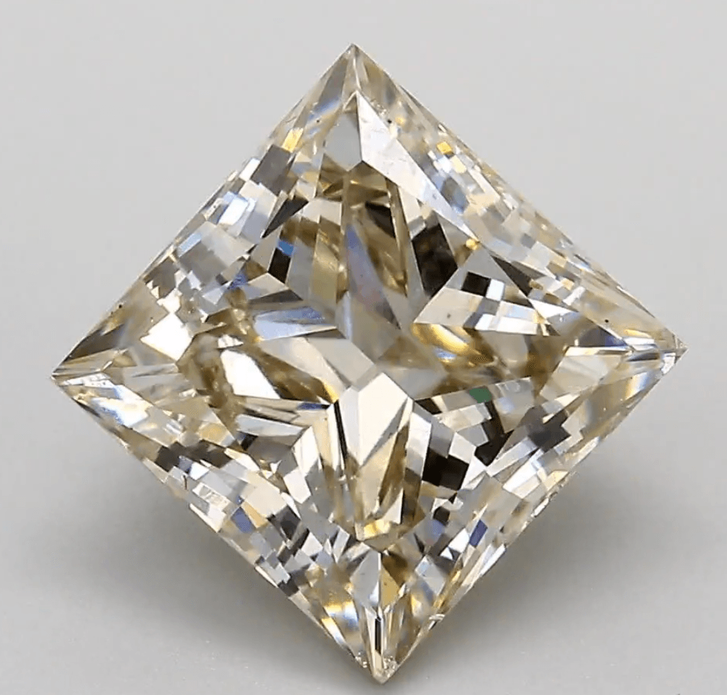 3.52Ct K SI1 IGI Certified Princess Lab Grown Diamond