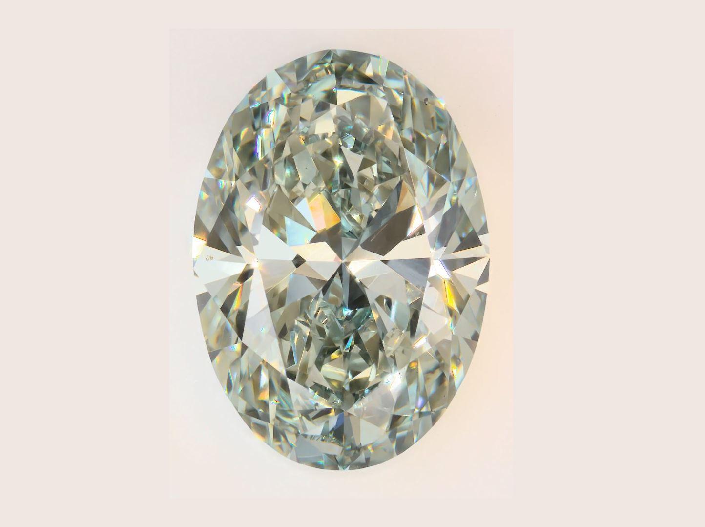 Loose 2.77 Carat Dark Green VS1 IGI Certified Lab Grown Oval Diamonds